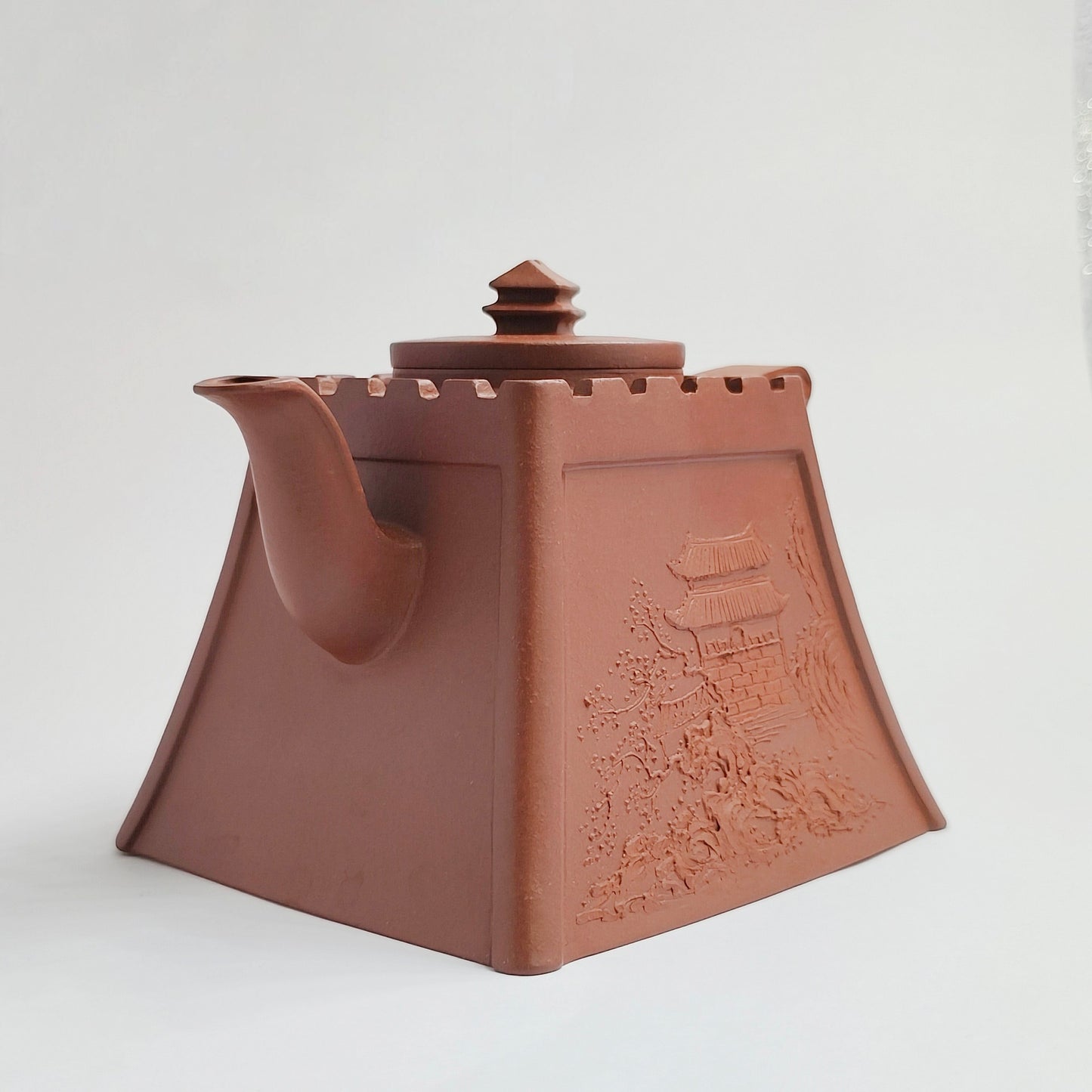 Ancient City Layered Rhyme Teapot