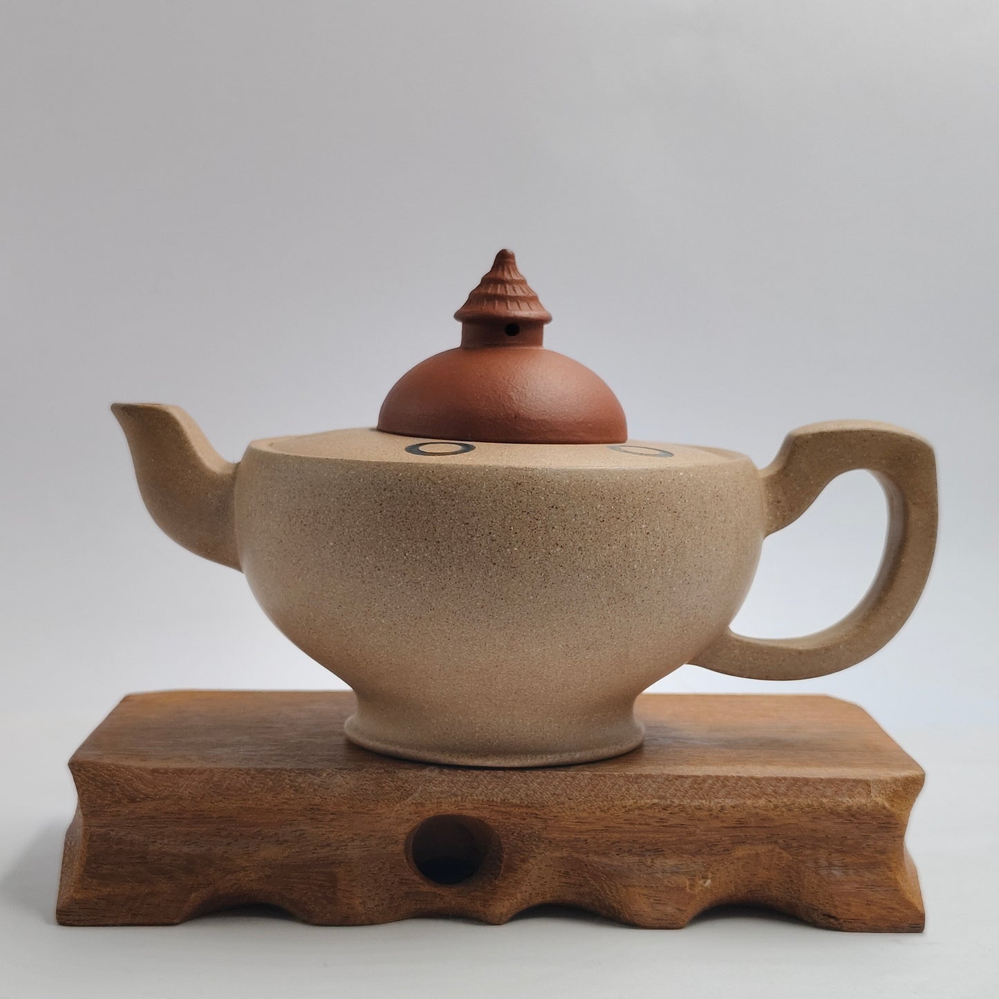 Master Yin Jiaji handmade the old mud red mud Tiantan five-ring pot.