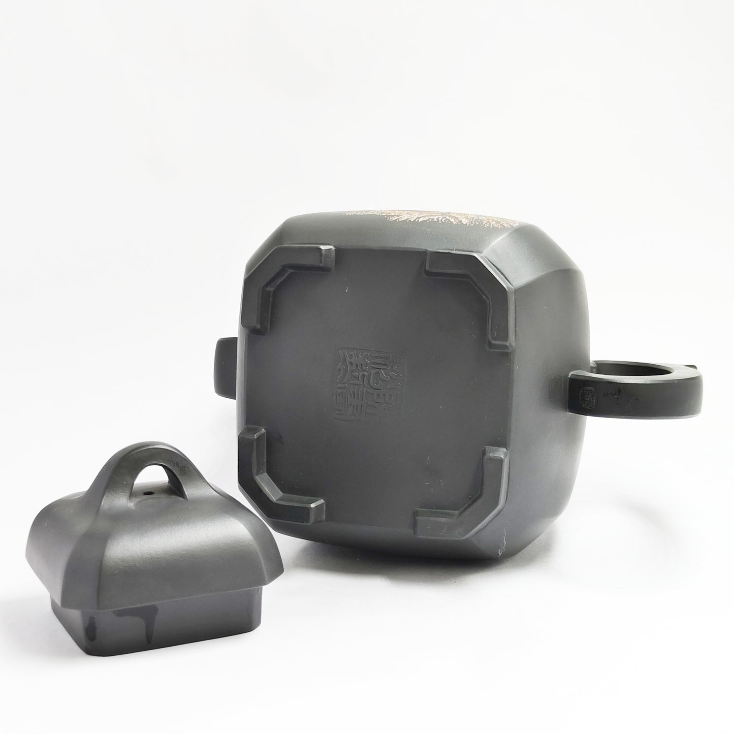 Black Gold Landscape Shui Ling Yun Teapot