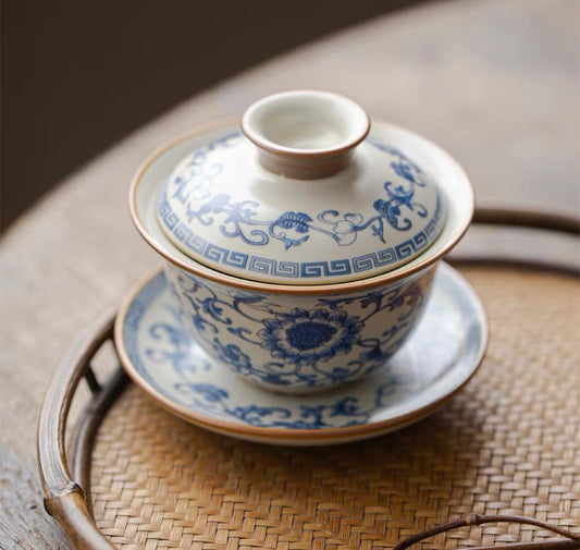 Blue-and-white Ruyao Three Talents Cover Bowl