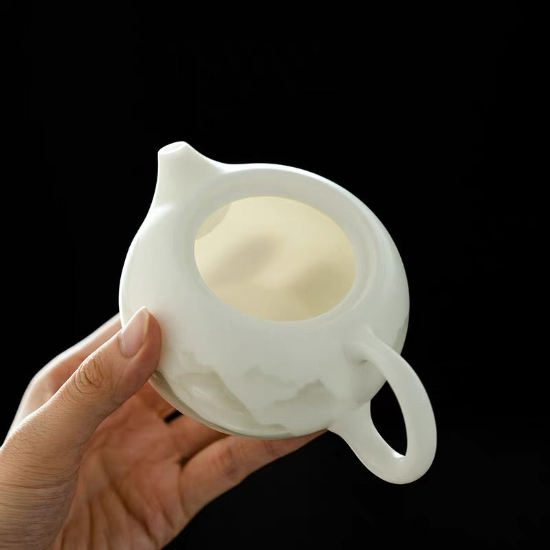 White porcelain teapot with vegetarian suet jade and Xi Shi pot