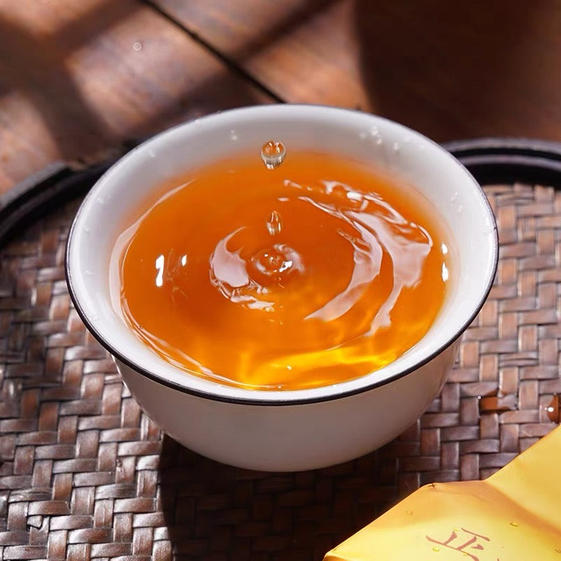 Spring tea zhengshan small black tea gift box
