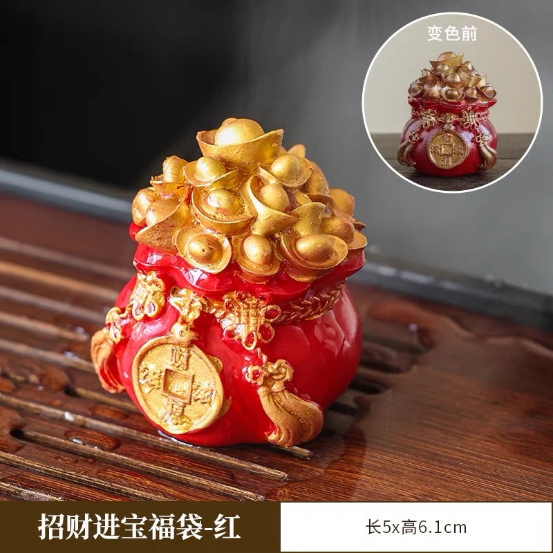 Fu bag color-changing tea pet makes a fortune