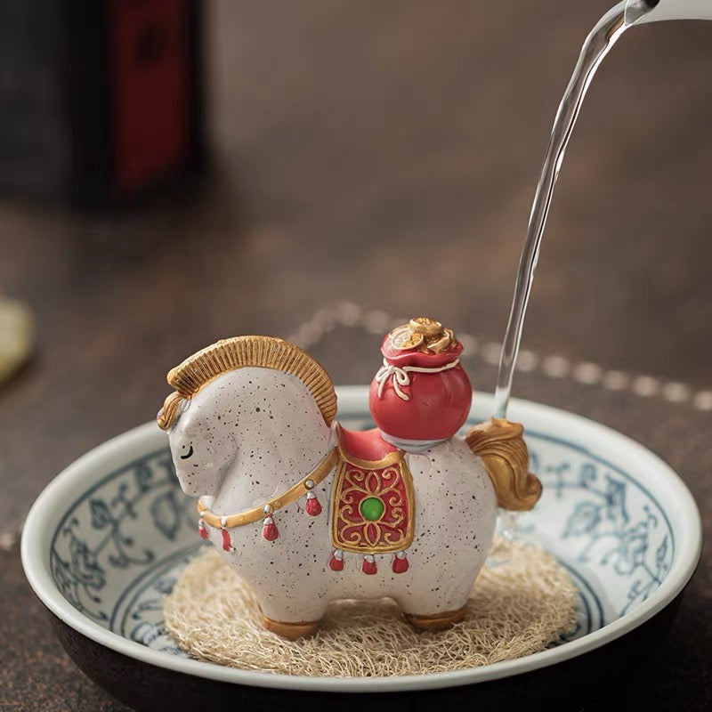 Discoloration immediately rich tea pet ornaments Chinese lucky Tang Ma