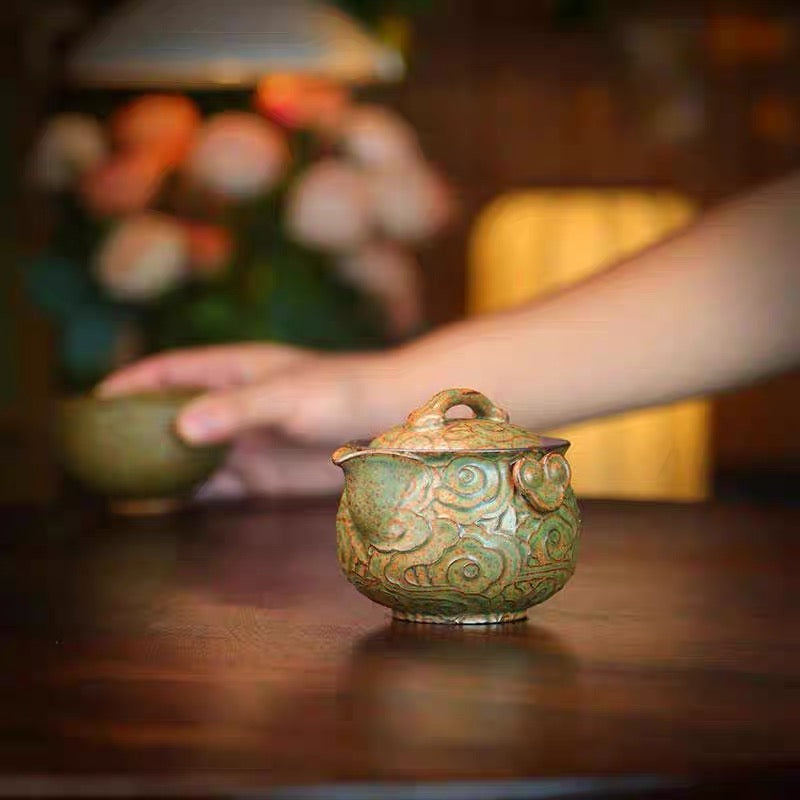 Yixing Zisha finger food pot green Xiangyun Ruyibao bottle cap bowl