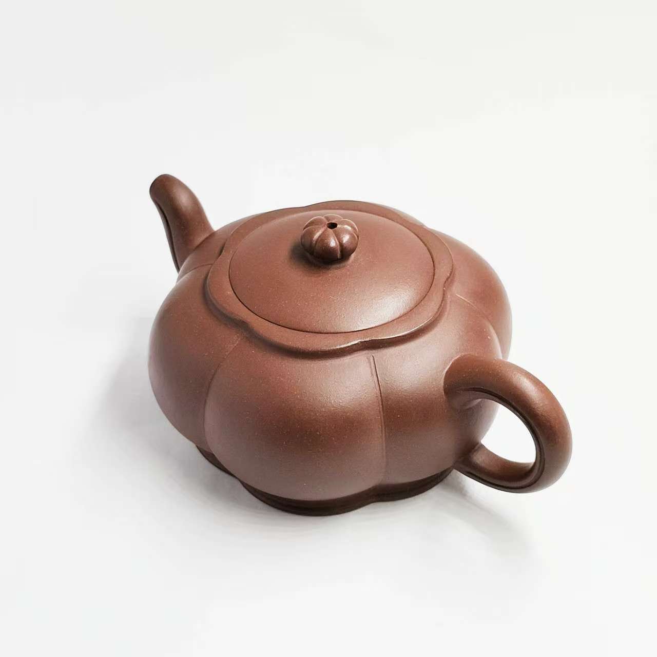 Hundred Petal Lotus Elegance Purple Clay Teapot