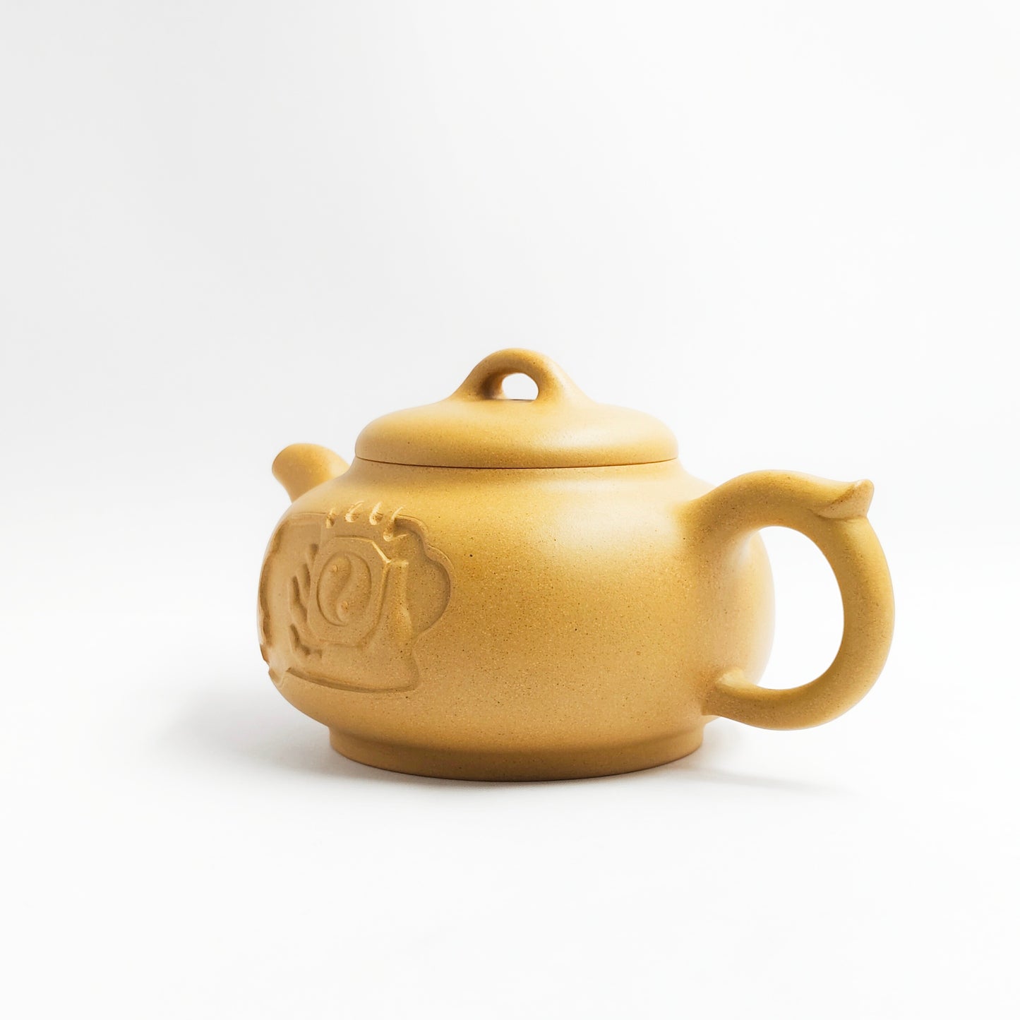 Master Yin Jiaji handmade golden yellow clay Taiji teapot