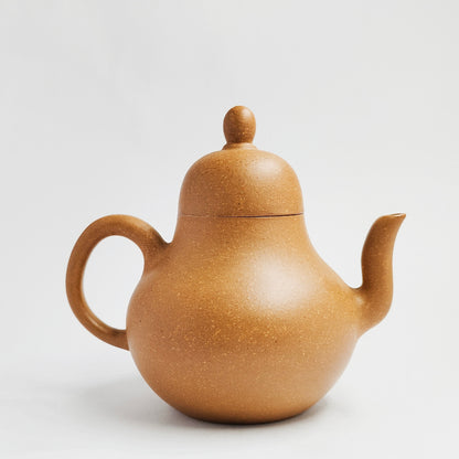 Siting Teapot