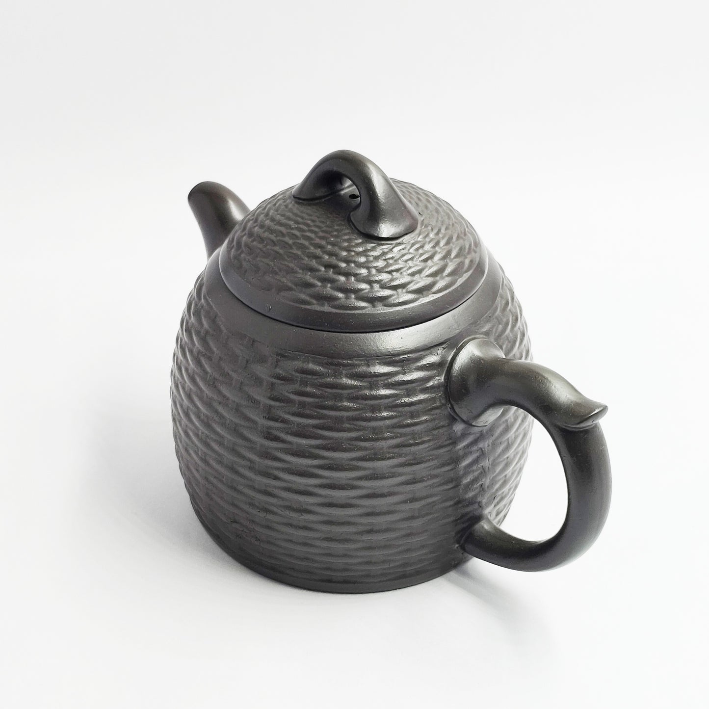 Dragon Egg Teapot in Black Gold Clay