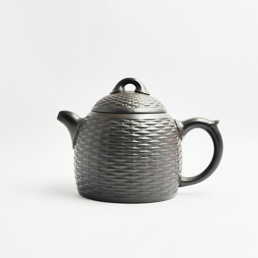 Dragon Egg Teapot in Black Gold Clay