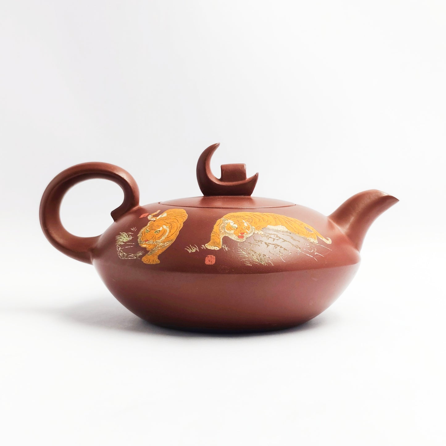 Flat Moon Zisha Teapot- Tigers Perched Over Mountains and Rivers