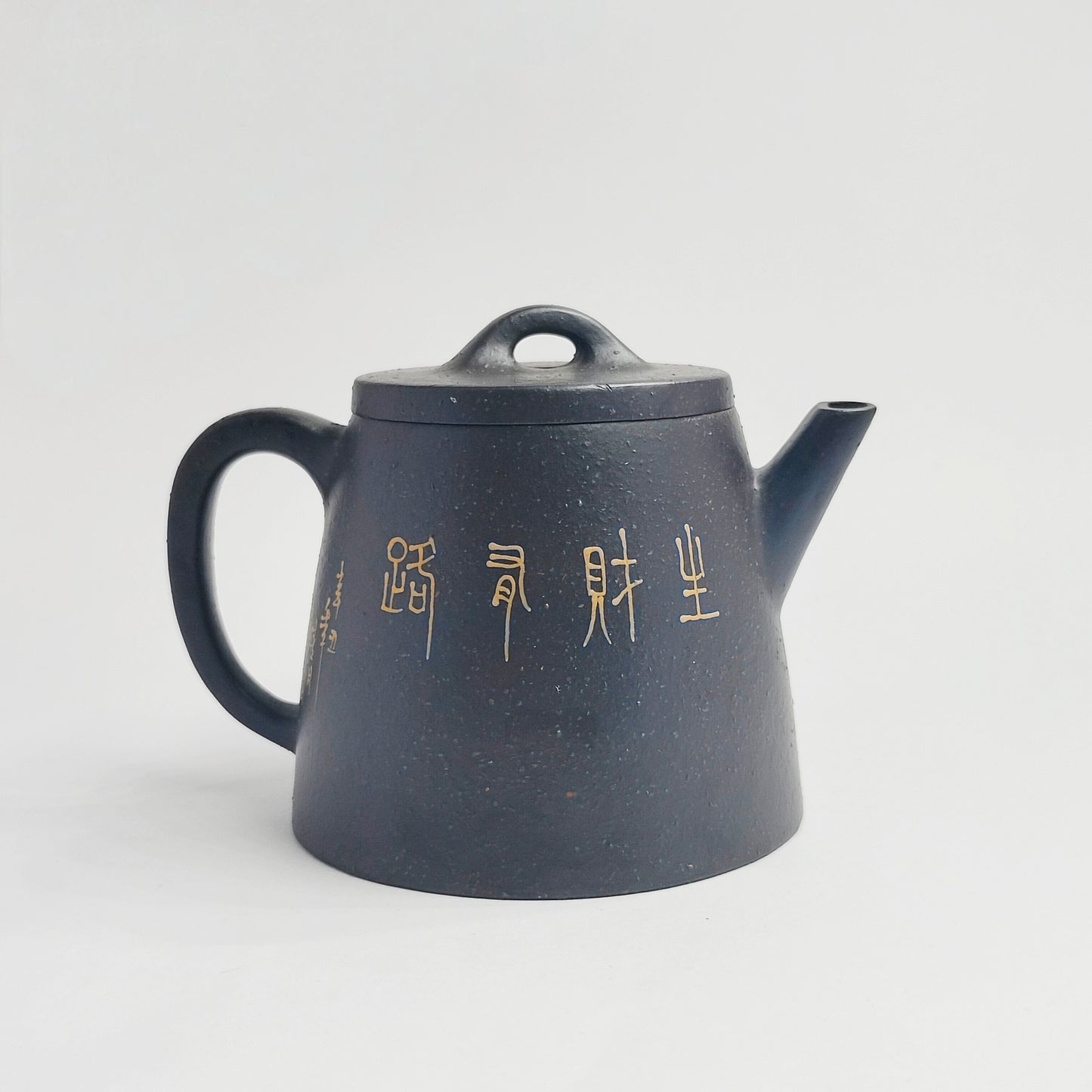 Fortune-Bringing Deer