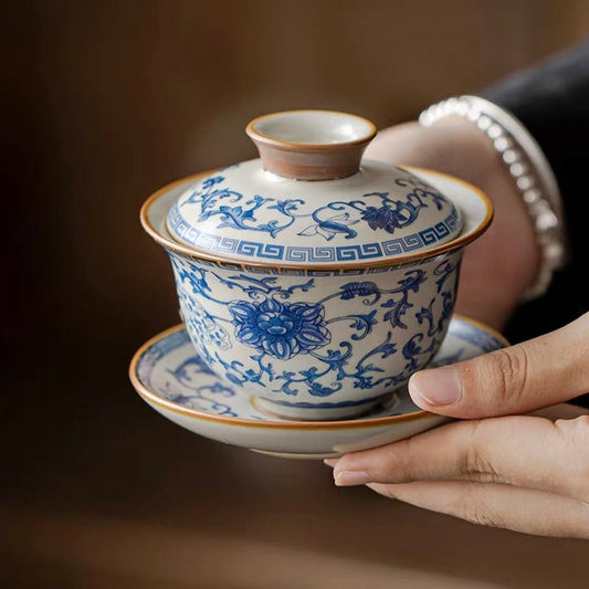 Blue-and-white Ruyao Three Talents Cover Bowl