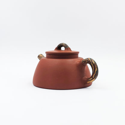 Zhuni Clay Wodd-Rhyme Teapot