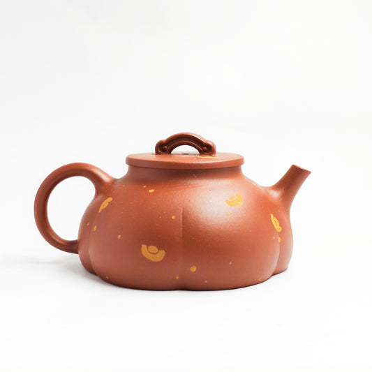 Vermilion Clay Golden Snail Chrysanthemum Petal Teapot