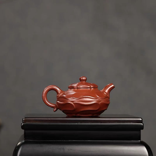 Dahongpao anemone in Yixing zishahu raw ore
