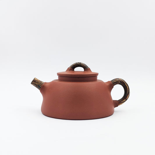 Zhuni Clay Wodd-Rhyme Teapot