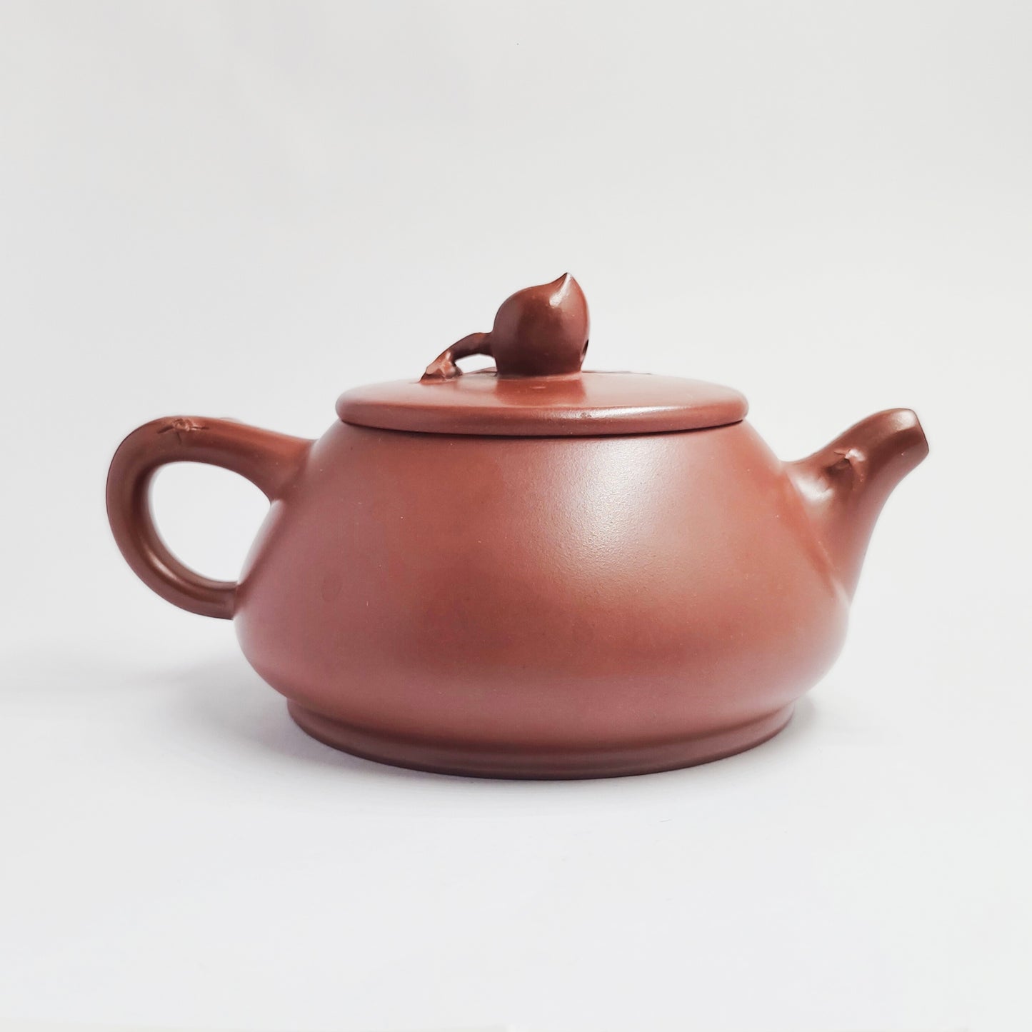 Zhuni Teapot with Longevity Peach