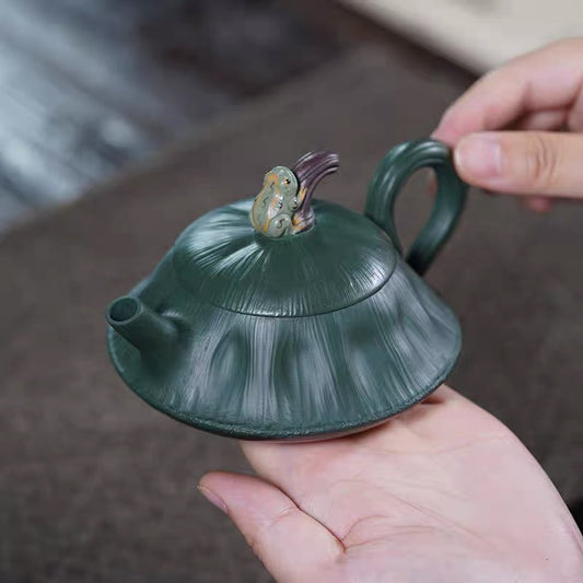 Yixing zishahu raw ore green mud hand-carved lotus pot stone ladle pot