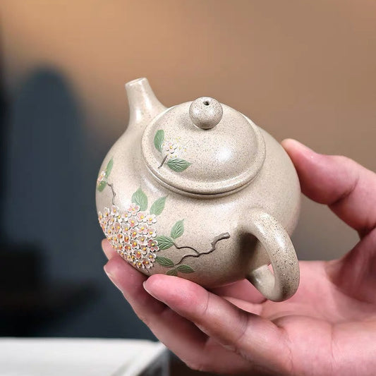 The teapot of Zisha teapot section is mud-filled and elegant.