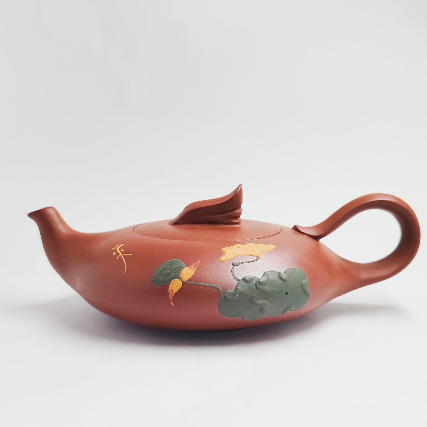 Zhuni Teapot with Lotus Charm