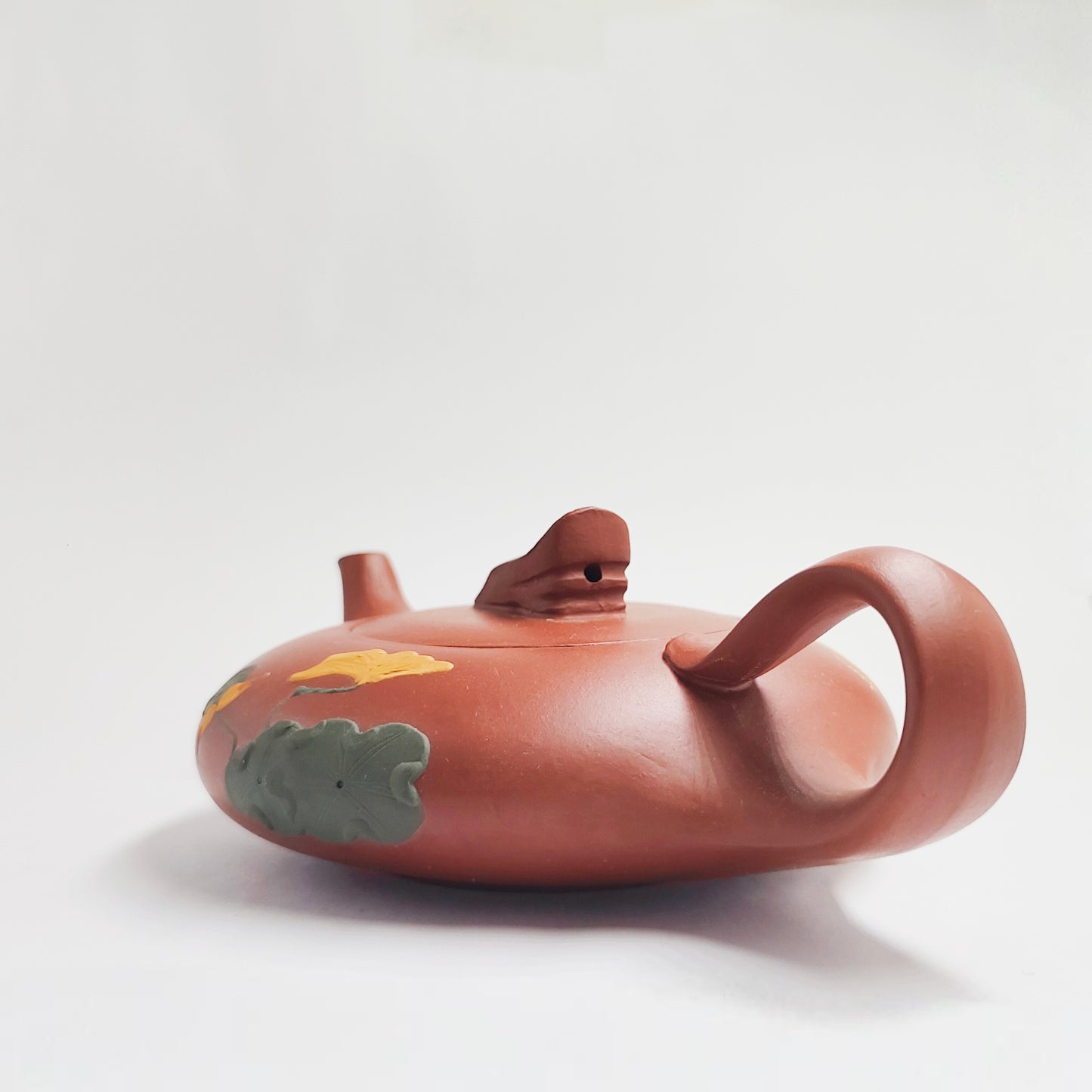 Zhuni Teapot with Lotus Charm