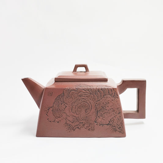 Majestic Tiger Square Zun Teapot