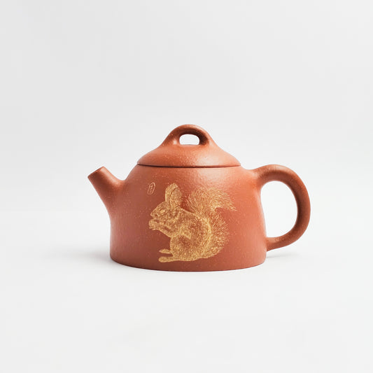 Master Xiang Jian handmade Tingsong teapot.