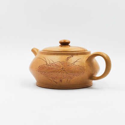 Lotus-Shadow Plain Sand Teapot