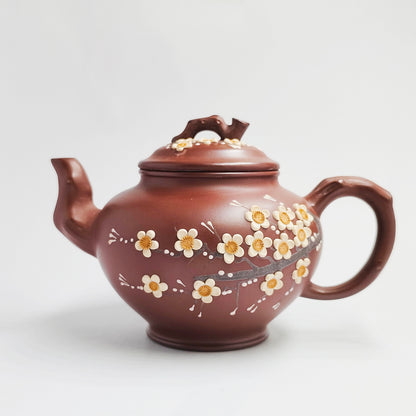 Zhuni Teapot with Plum Blossoms Heralding Spring