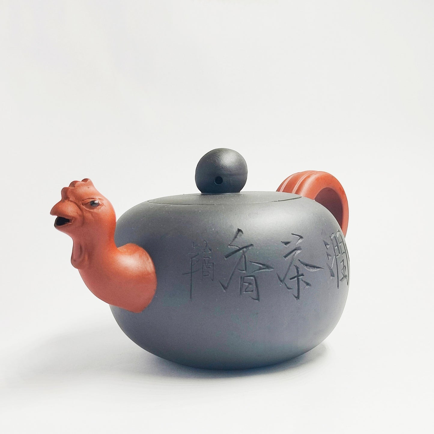 The Rooster’s Call Teapot