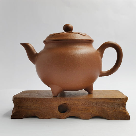 Master Yin Jiaji handcrafted Huang Jiangpo Da bin Ru yi teapot.